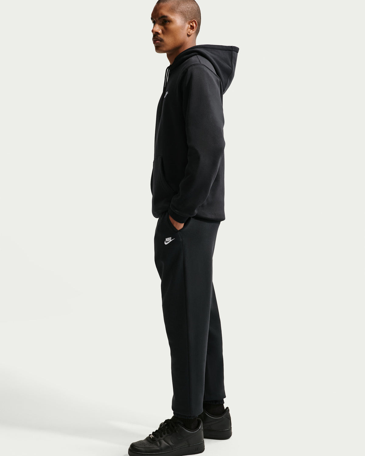Nike Club, Pantaloni in Fleece Tuta Uomo - Nero