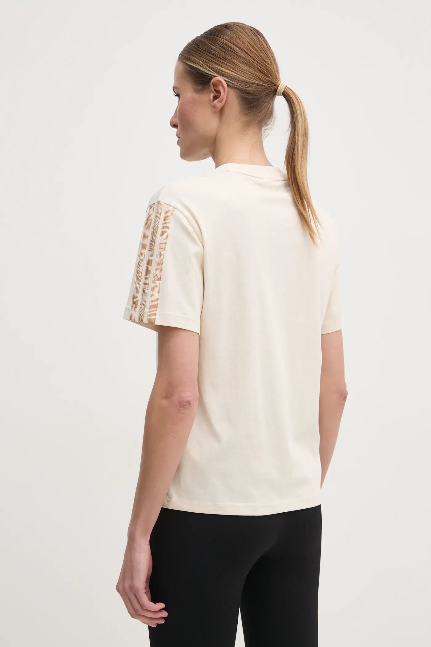 Adidas Essentials Animal, T-Shirt Donna Con Stampa Animalier - Beige