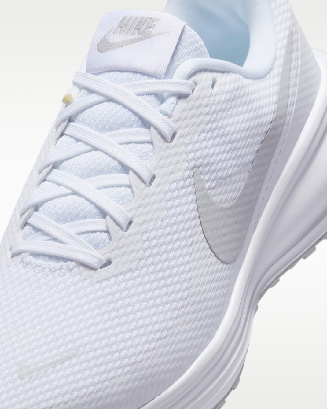 Nike Revolution 8, Scarpe Da Ginnastica Donna - Bianco