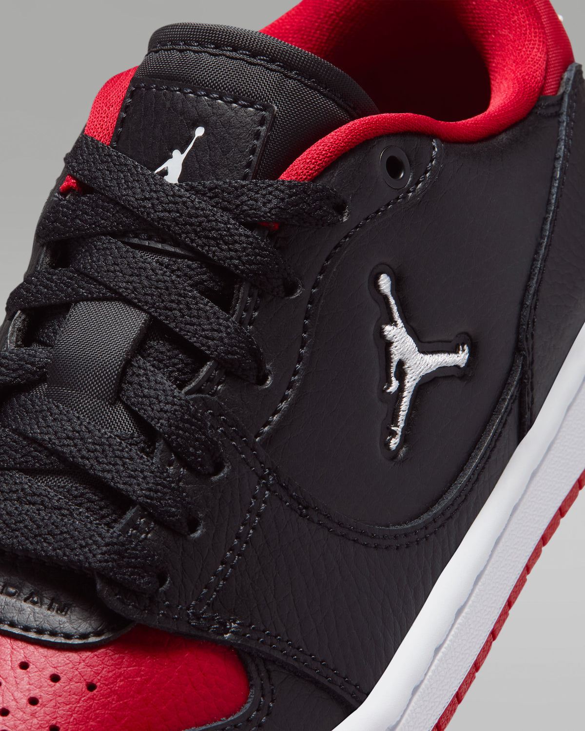 Jordan Court Connect Low GS, Sneaker Unisex - Nero/Rosso