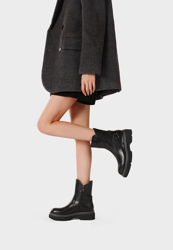 Queen Helena X35-70 women's black platform boots with buckle - view 2