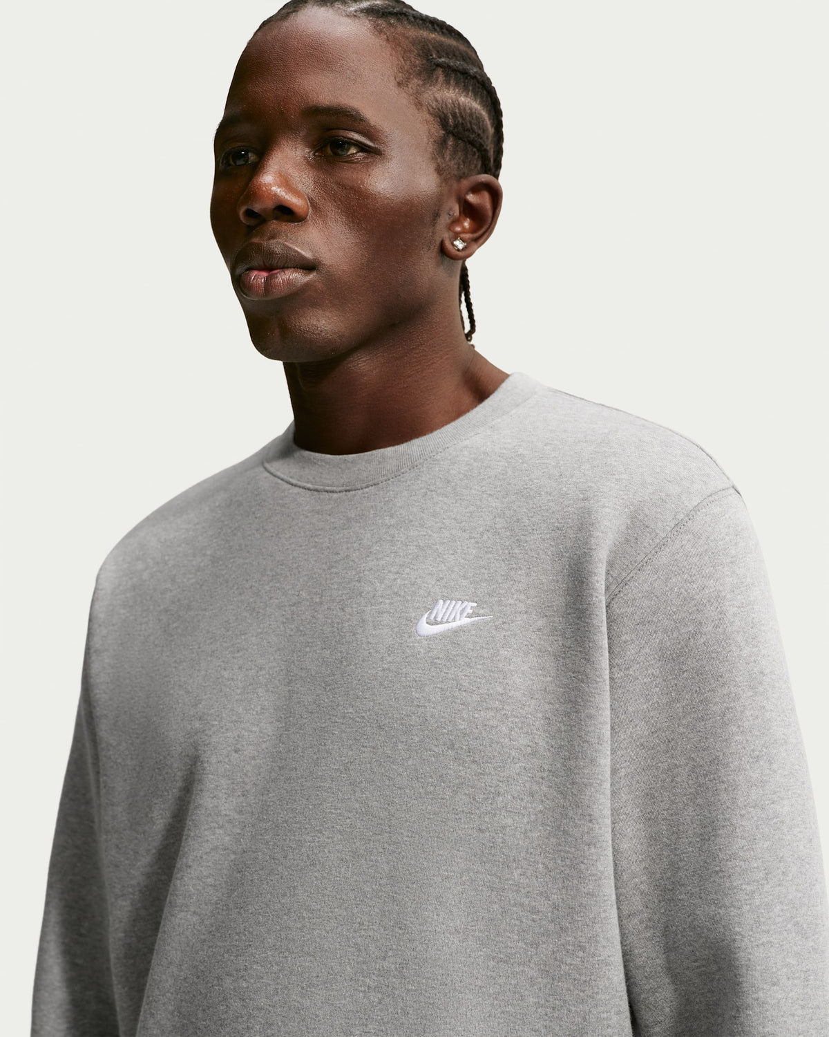 Nike Club, Felpa Girocollo Uomo in Fleece - Nero, Grigio