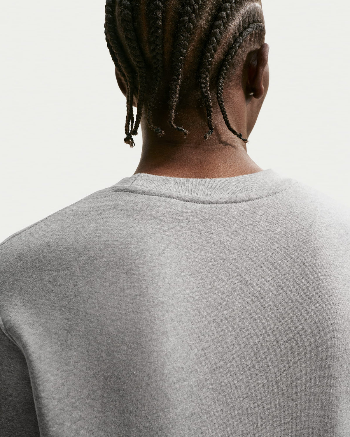 Nike Club, Felpa Girocollo Uomo in Fleece - Nero, Grigio