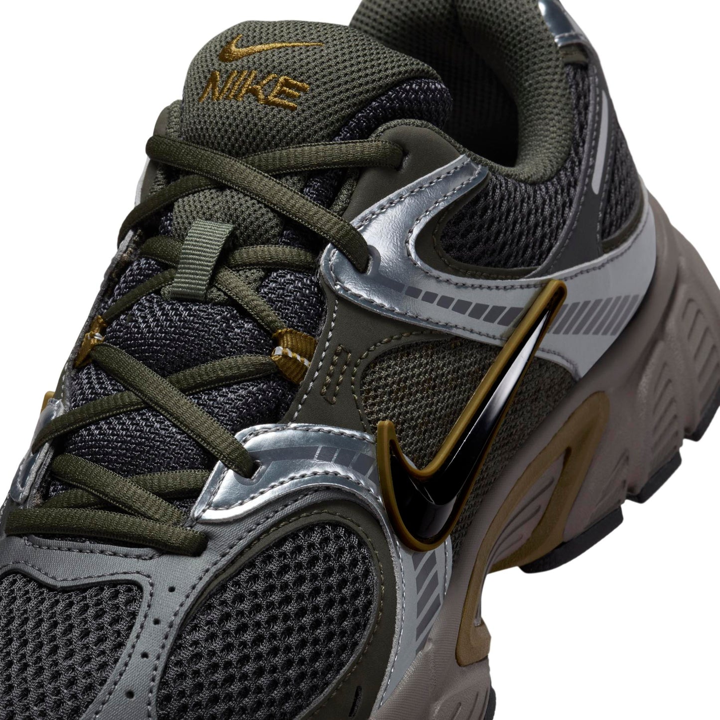 Nike V5 RNR, Fitness Uomo - Argento/Verde, Verde Oliva/Nero