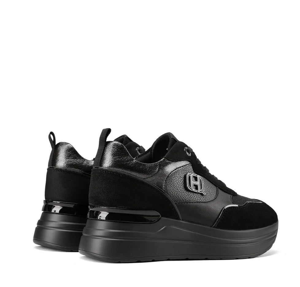 QUEEN HELENA (X33-20), Sneaker Donna Elegante Con Zeppa - Nero