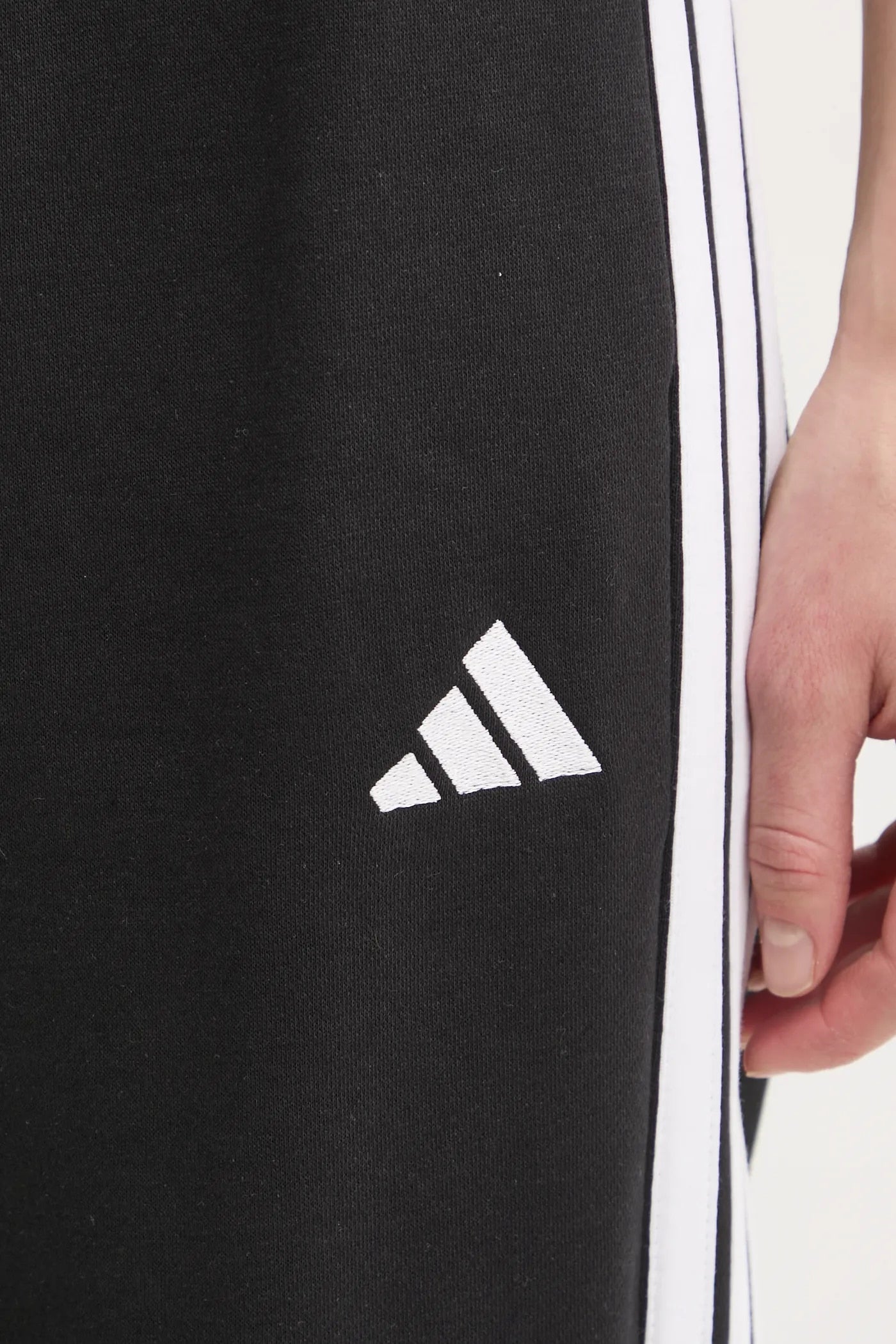 Adidas Essentials, Pantaloni Tuta Donna - Nero